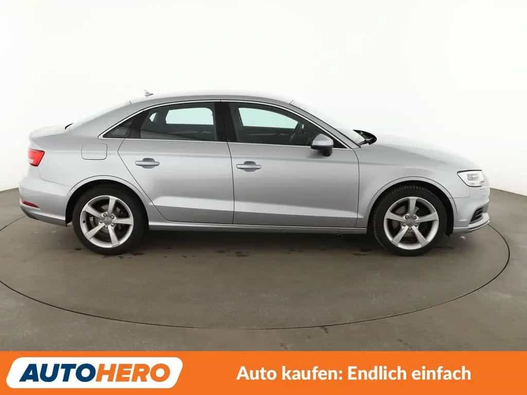 Audi A3 Limousine 1.4 TFSI ACT ACT Aut.*NAV*XENON* 05/2017-photo-6