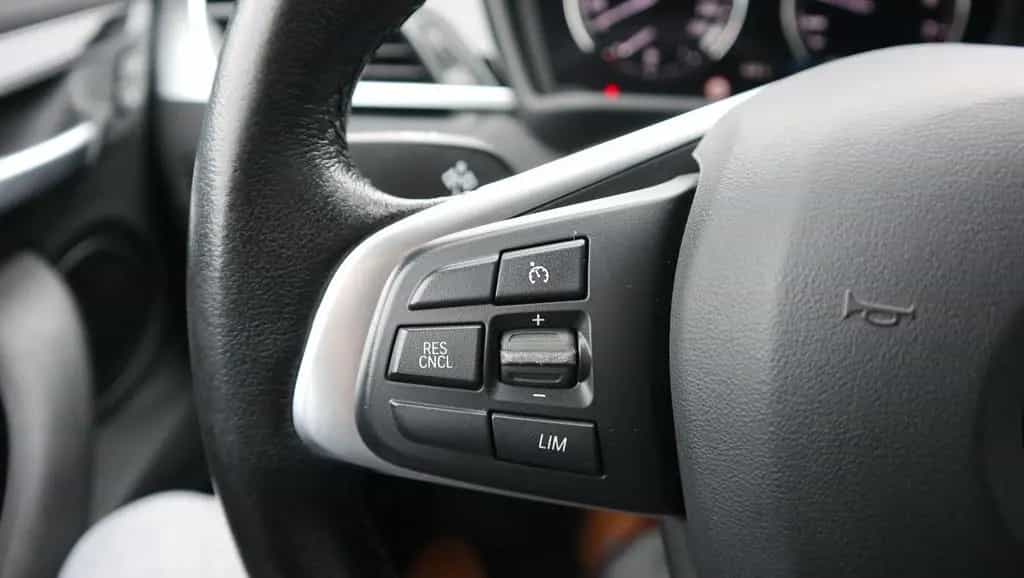 BMW X2 sDrive 20 i Advantage Plus Navi LED Kamera 12/2019-photo-10