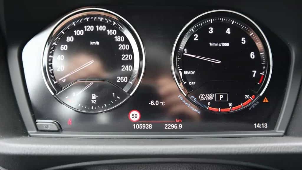 BMW X2 sDrive 20 i Advantage Plus Navi LED Kamera 12/2019-photo-8