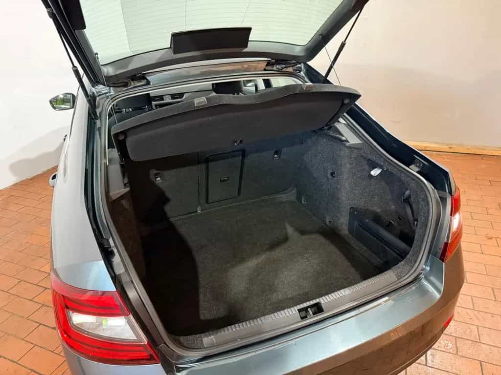 Skoda Octavia Lim. Apple/Android Tempomat Finanzierung 04/2019-photo-11