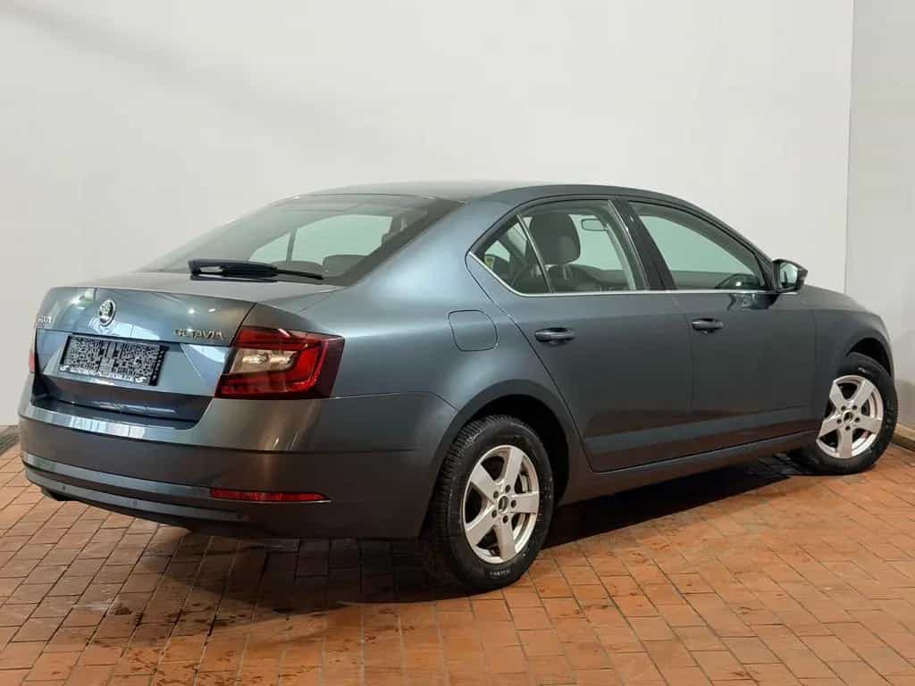 Skoda Octavia Lim. Apple/Android Tempomat Finanzierung 04/2019-photo-8
