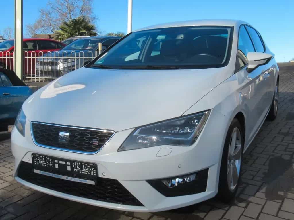 Seat Leon FR-NAVI-LED-SHZ-ALCANTARA-PDC-LEDER-17"ALU 08/2014-photo-0