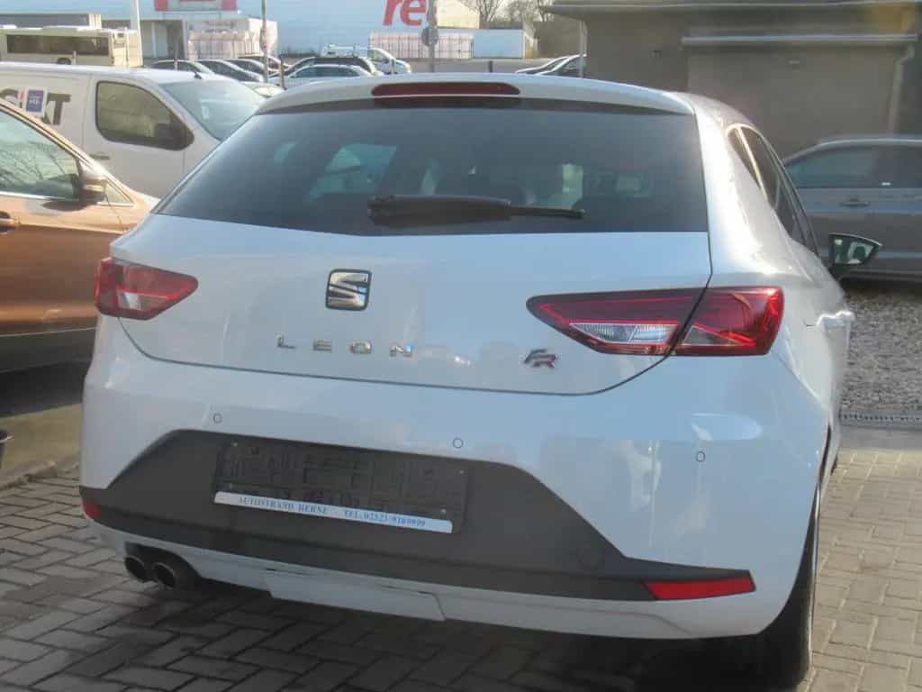 Seat Leon FR-NAVI-LED-SHZ-ALCANTARA-PDC-LEDER-17"ALU 08/2014-photo-17