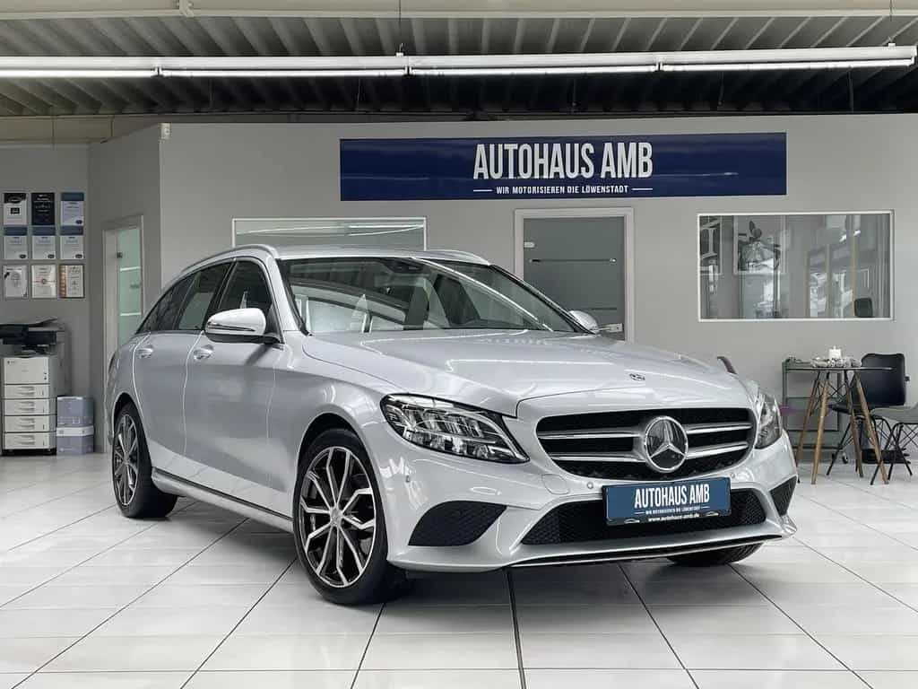 Mercedes-Benz C-Class 180 T CGI Navi Sitzh. Kamera LED GRA AHK 08/2018-photo-2