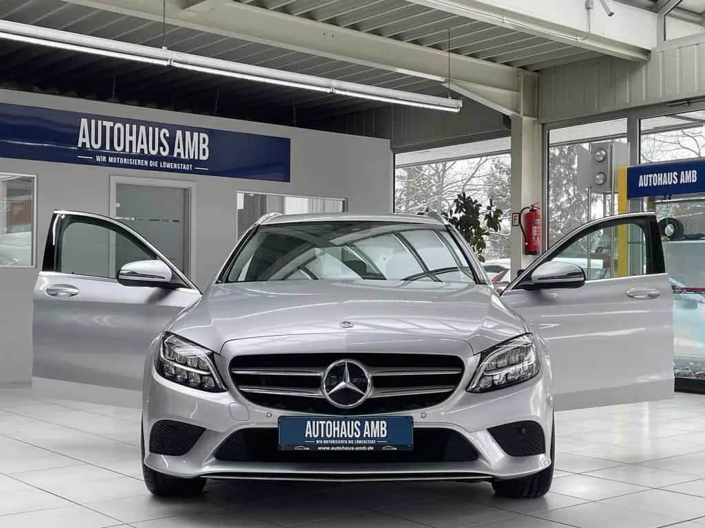 Mercedes-Benz C-Class 180 T CGI Navi Sitzh. Kamera LED GRA AHK 08/2018-photo-7