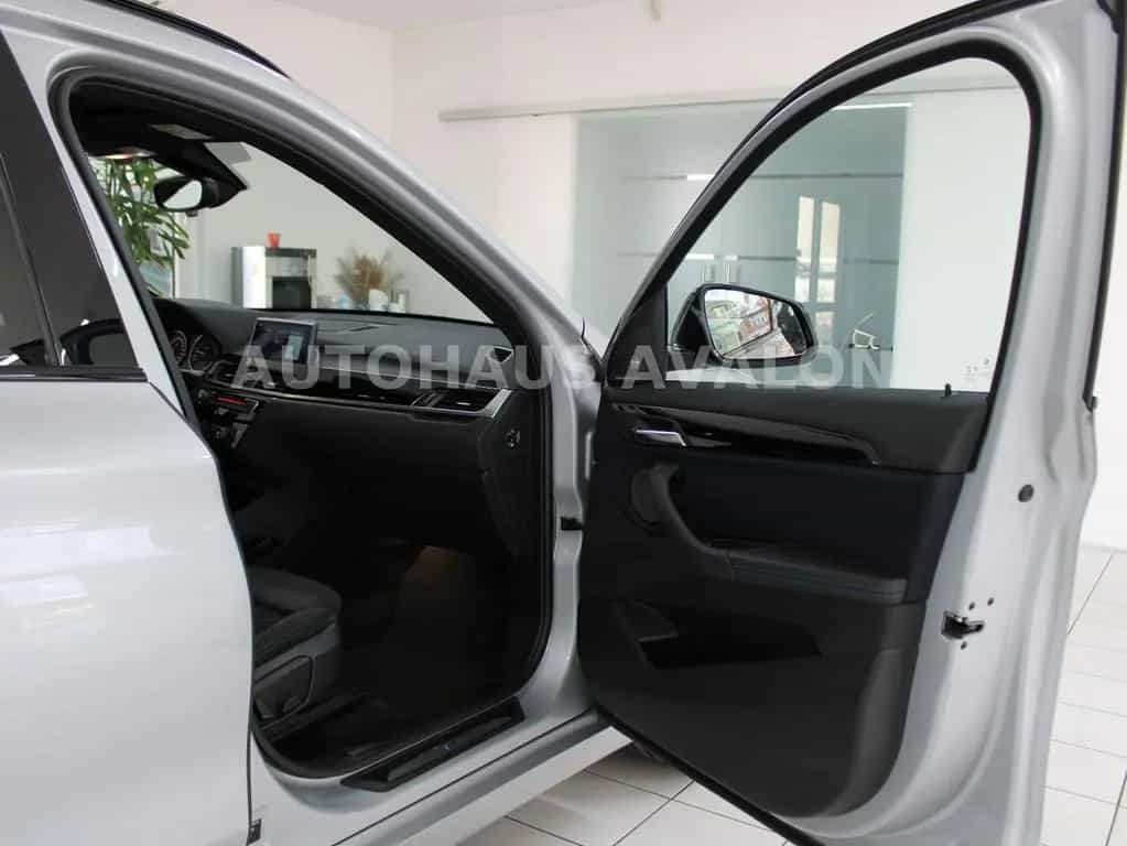 BMW X1 xDrive 25i M-SPORT*PANO~LED~KAM~HUD~AHK~H/K 11/2017-photo-15