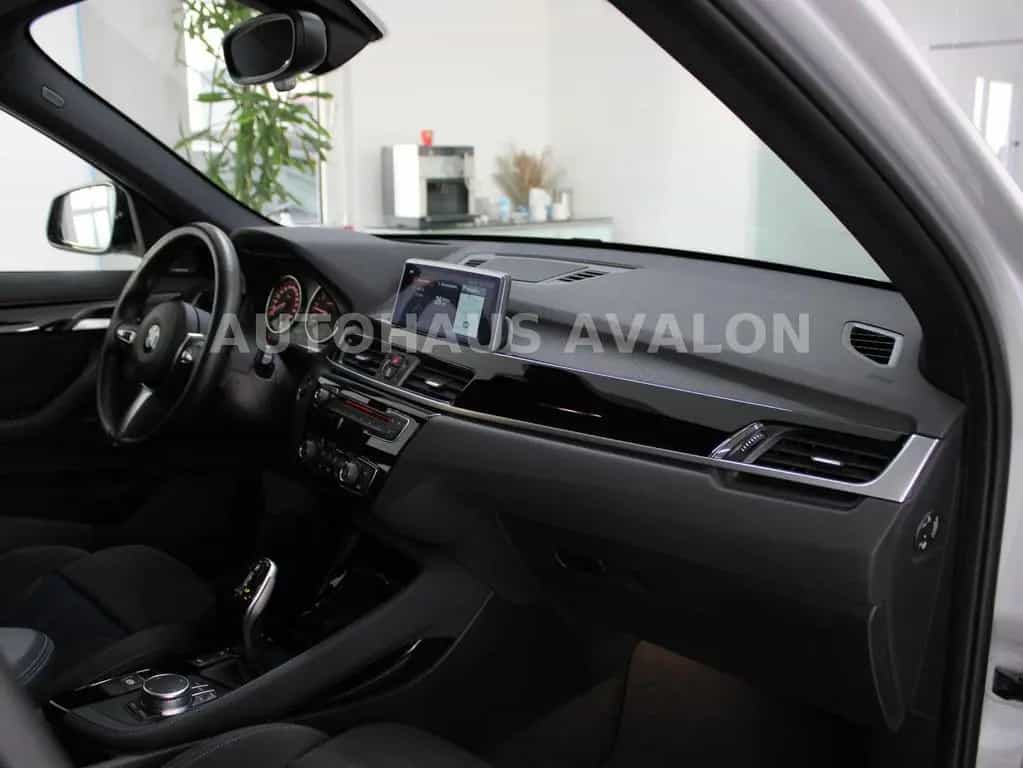BMW X1 xDrive 25i M-SPORT*PANO~LED~KAM~HUD~AHK~H/K 11/2017-photo-16