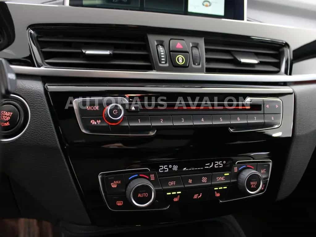 BMW X1 xDrive 25i M-SPORT*PANO~LED~KAM~HUD~AHK~H/K 11/2017-photo-23