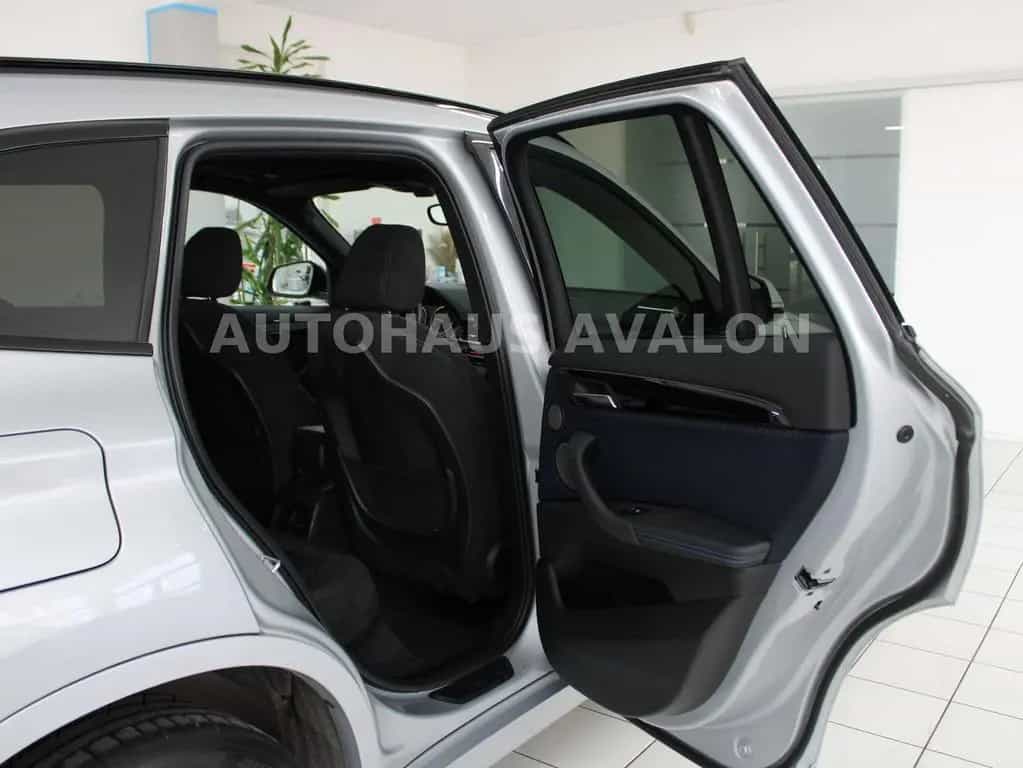BMW X1 xDrive 25i M-SPORT*PANO~LED~KAM~HUD~AHK~H/K 11/2017-photo-29