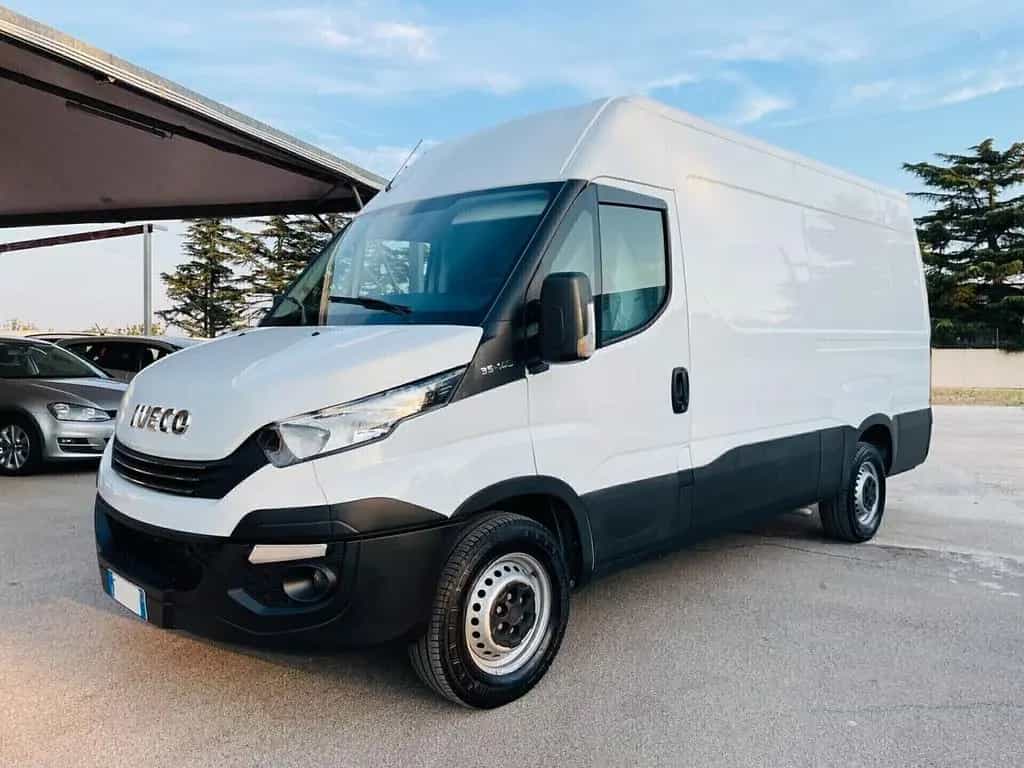 Iveco Daily 35 S14 136CV HI-MATIC L3H2 03/2019-photo-13
