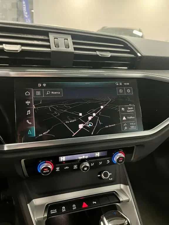 Audi Q3 35 TDI S tronic Business Advanced 11/2020-photo-12
