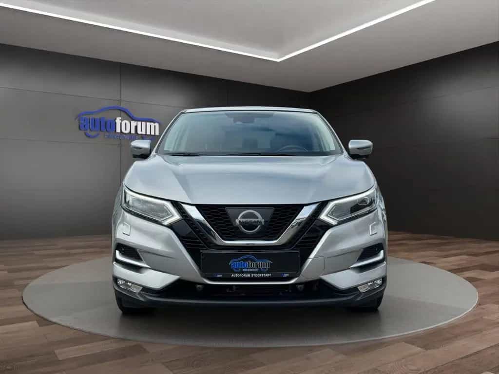Nissan Qashqai N-Connecta AUTOMATIK°NAVI°LED°KAMERA°SHZ 09/2017-photo-1