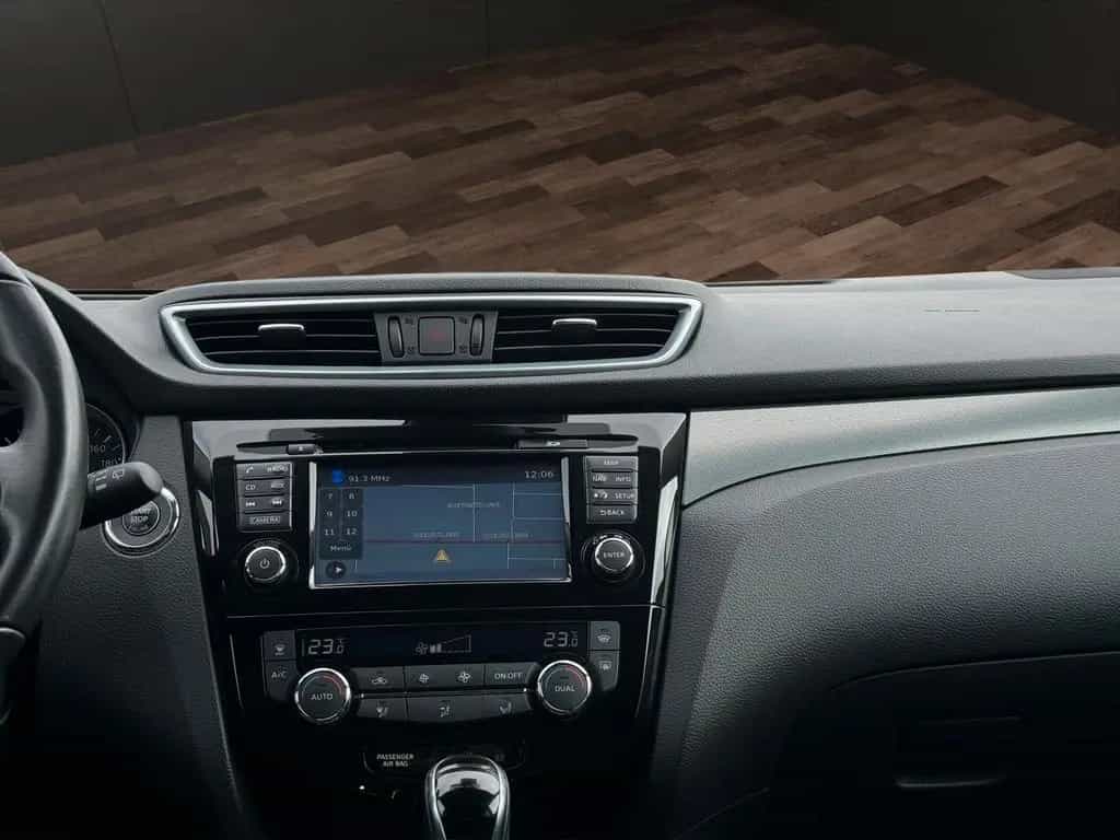 Nissan Qashqai N-Connecta AUTOMATIK°NAVI°LED°KAMERA°SHZ 09/2017-photo-19