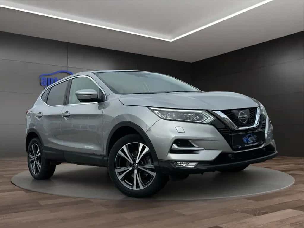 Nissan Qashqai N-Connecta AUTOMATIK°NAVI°LED°KAMERA°SHZ 09/2017-photo-2