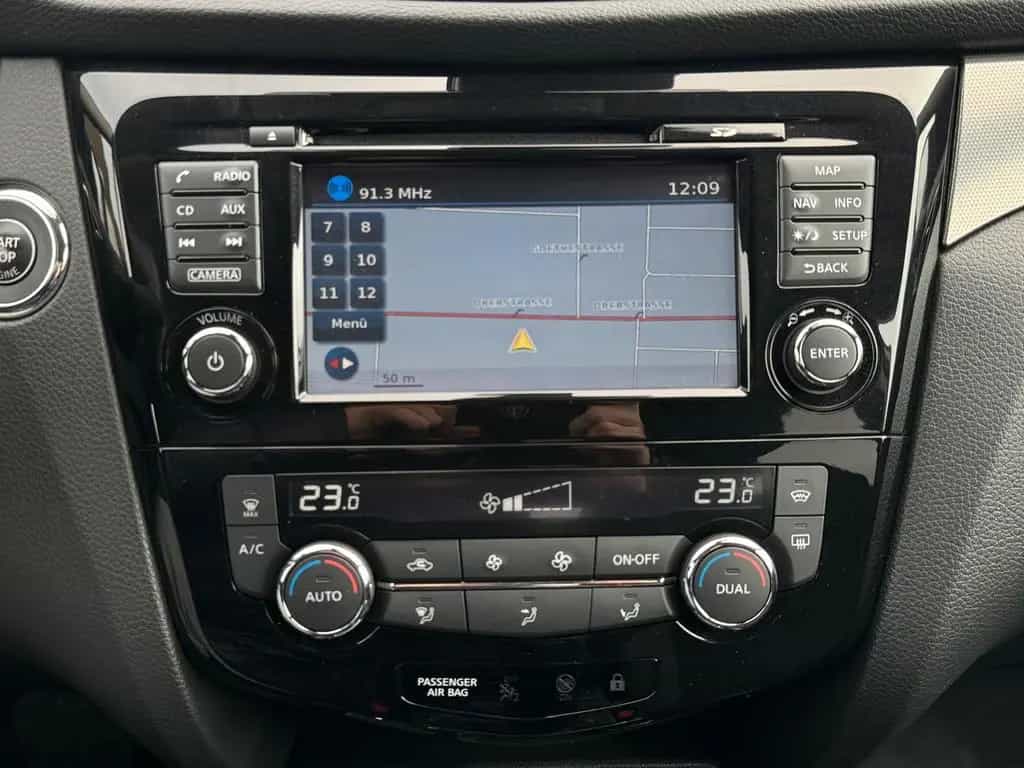 Nissan Qashqai N-Connecta AUTOMATIK°NAVI°LED°KAMERA°SHZ 09/2017-photo-20