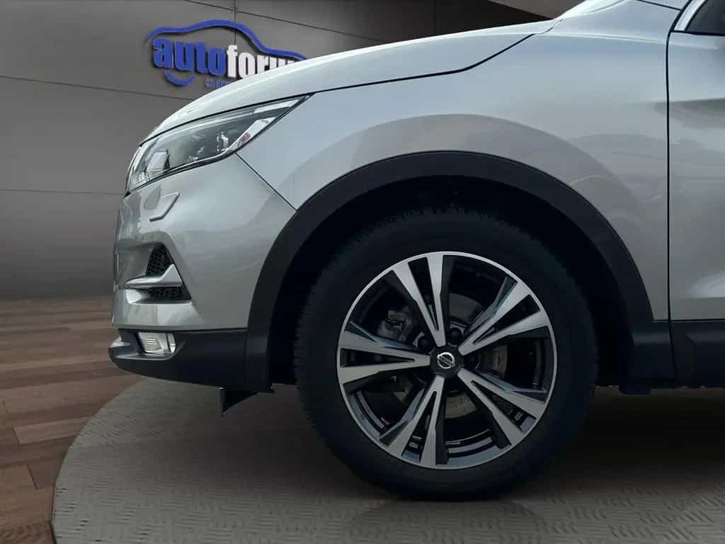 Nissan Qashqai N-Connecta AUTOMATIK°NAVI°LED°KAMERA°SHZ 09/2017-photo-9