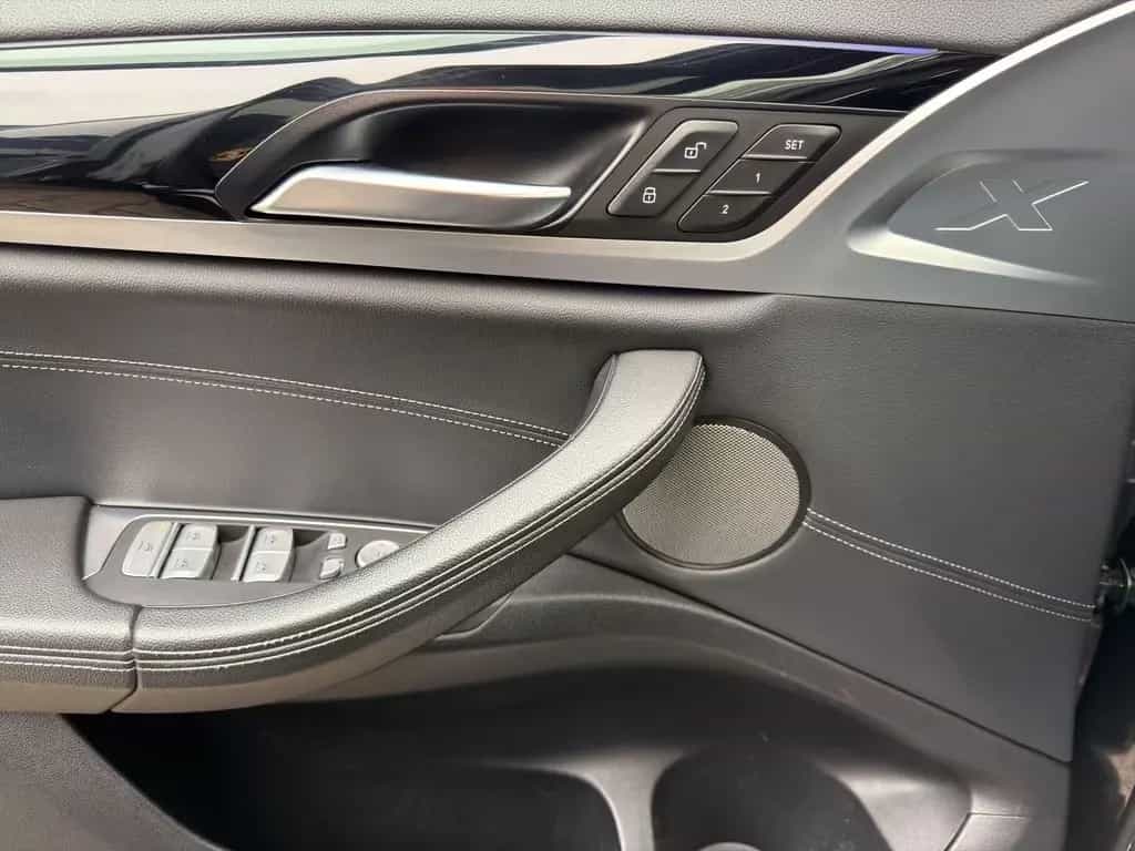 ALPINA XD3 HuD LED ACC Panorama Apple Virtual 360° AHK 07/2020-photo-23