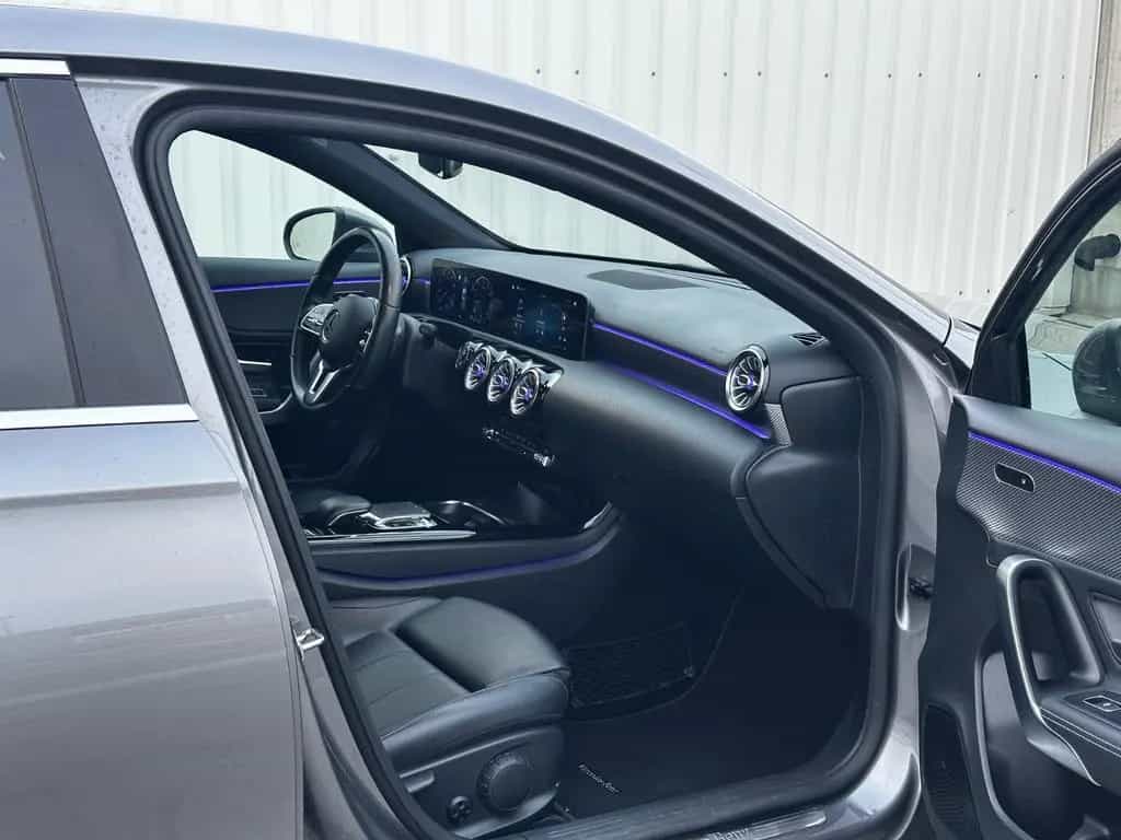 Mercedes-Benz A-Class 200 Edition 19 11/2020-photo-13