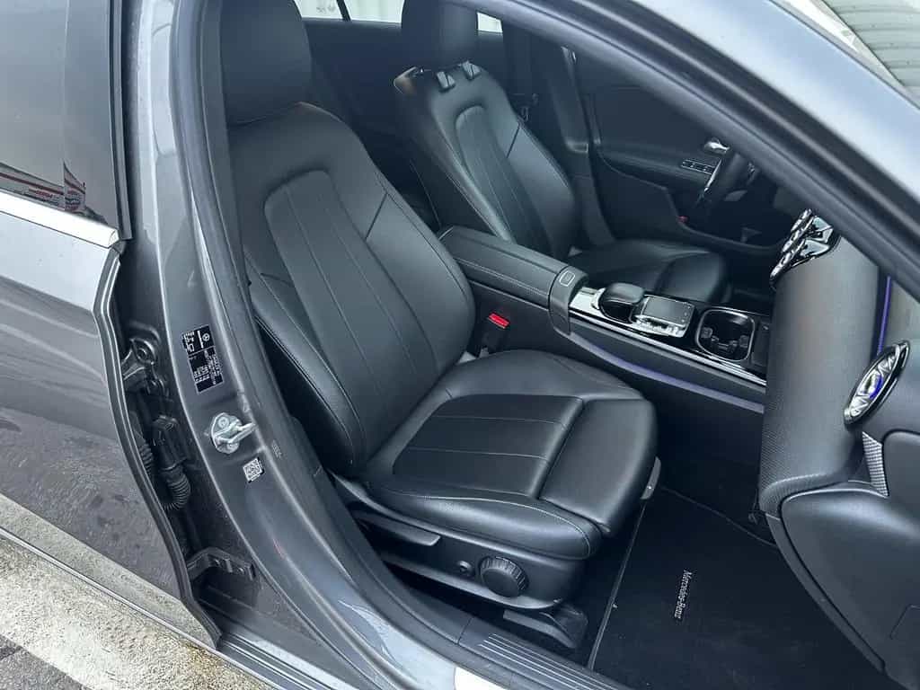 Mercedes-Benz A-Class 200 Edition 19 11/2020-photo-14