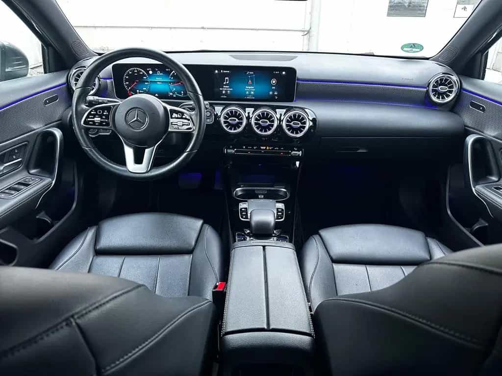Mercedes-Benz A-Class 200 Edition 19 11/2020-photo-17
