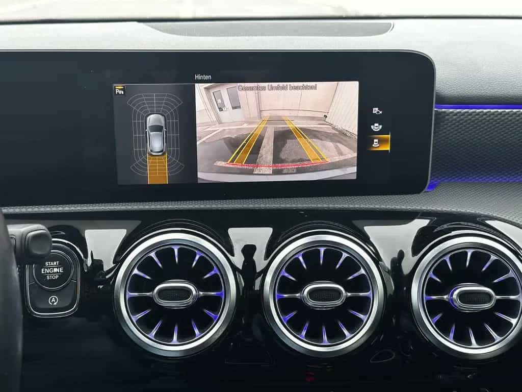 Mercedes-Benz A-Class 200 Edition 19 11/2020-photo-20