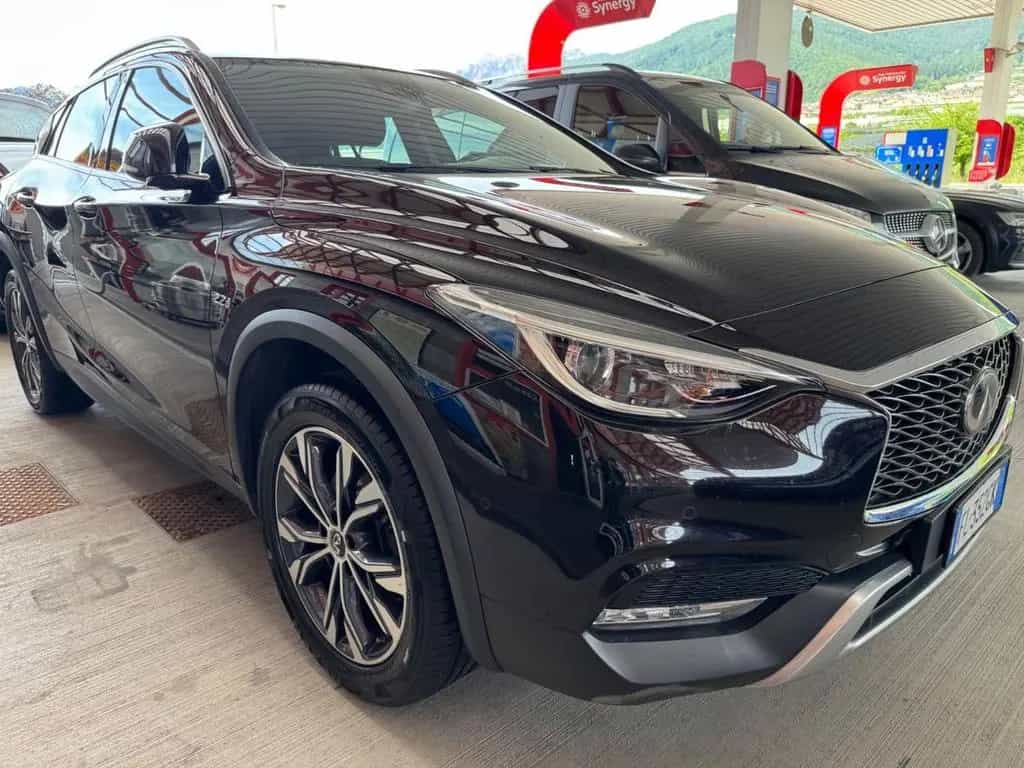 Infiniti QX30 2.2 diesel DCT AWD Executive 10/2017-photo-8