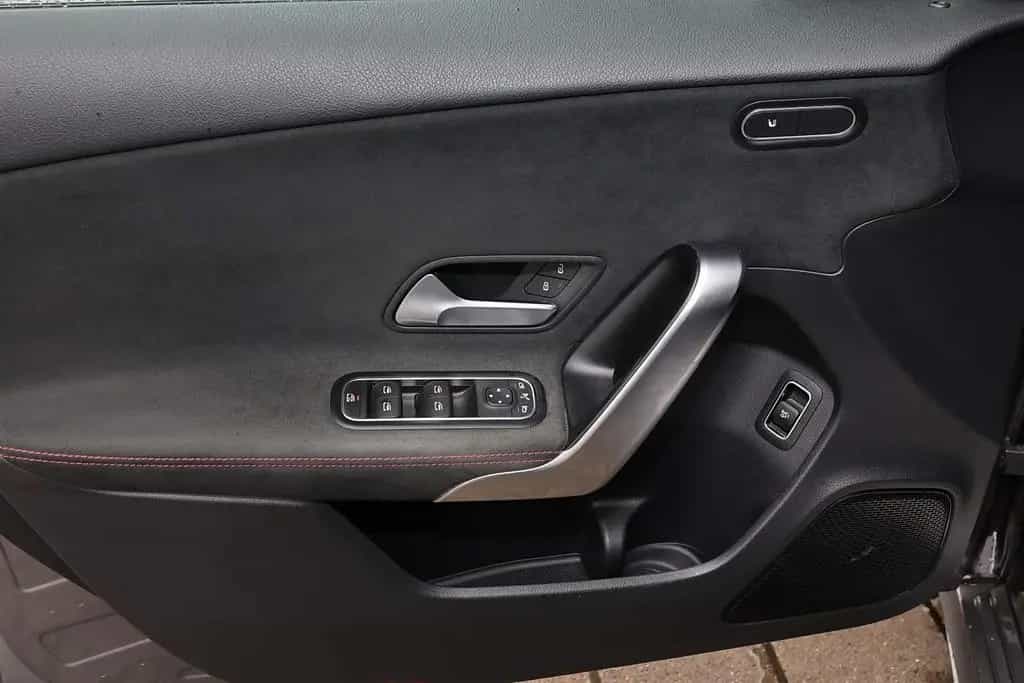 Mercedes-Benz A-Class 200 AMG KAMERA+SPURHALTE+CARPLAY+NIGHT PAKET 02/2022-photo-10