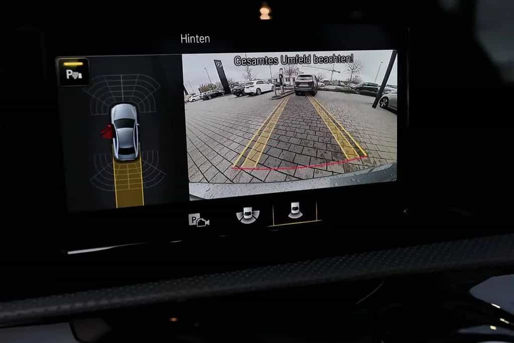 Mercedes-Benz A-Class 200 AMG KAMERA+SPURHALTE+CARPLAY+NIGHT PAKET 02/2022-photo-9