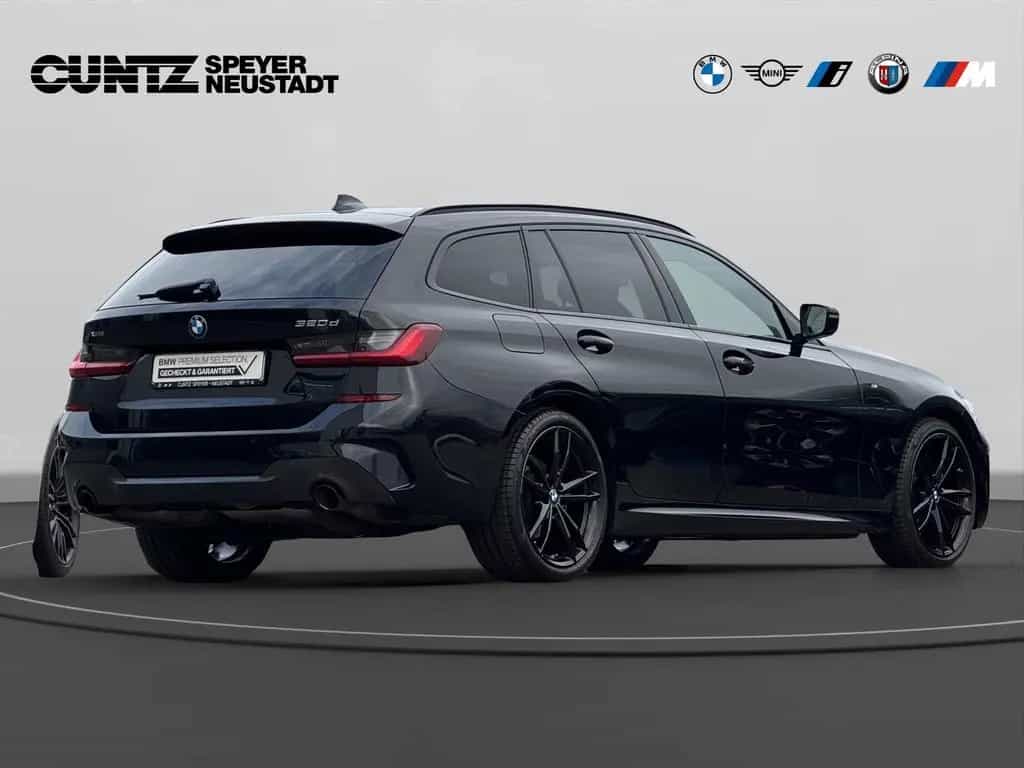 BMW 3 Series 320d xDrive Touring M Sport Park/Drive-Assist. P 05/2022-photo-4