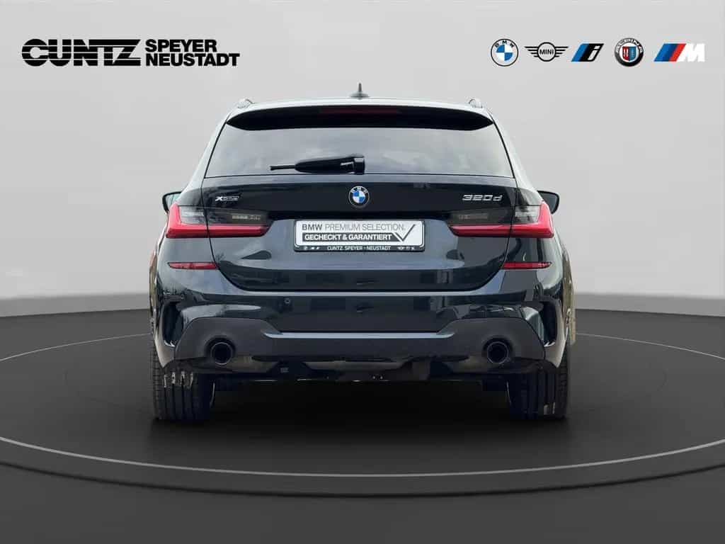 BMW 3 Series 320d xDrive Touring M Sport Park/Drive-Assist. P 05/2022-photo-5