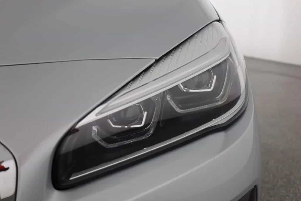 BMW 220 i Active Tourer Sport Line LED Navi Tempomat 01/2019-photo-28