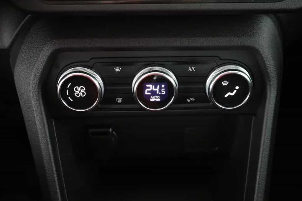 Dacia Sandero Stepway 1.0 TCE Ultimate LED Kamera DAB 01/2023-photo-12