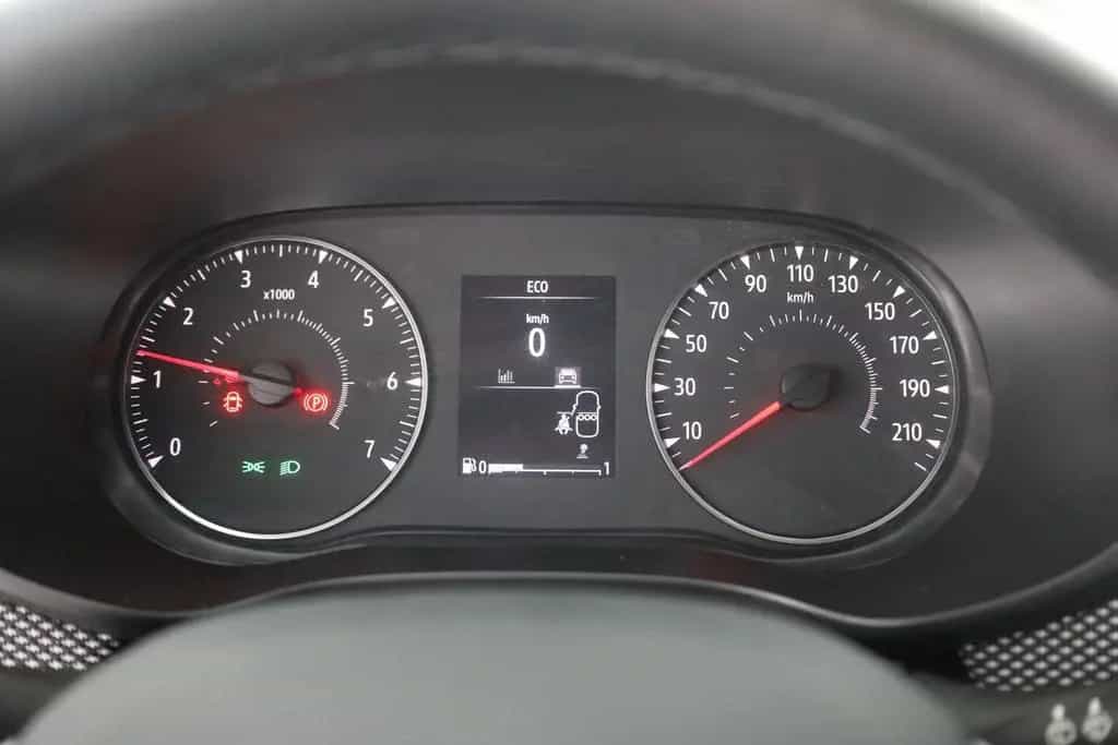 Dacia Sandero Stepway 1.0 TCE Ultimate LED Kamera DAB 01/2023-photo-17