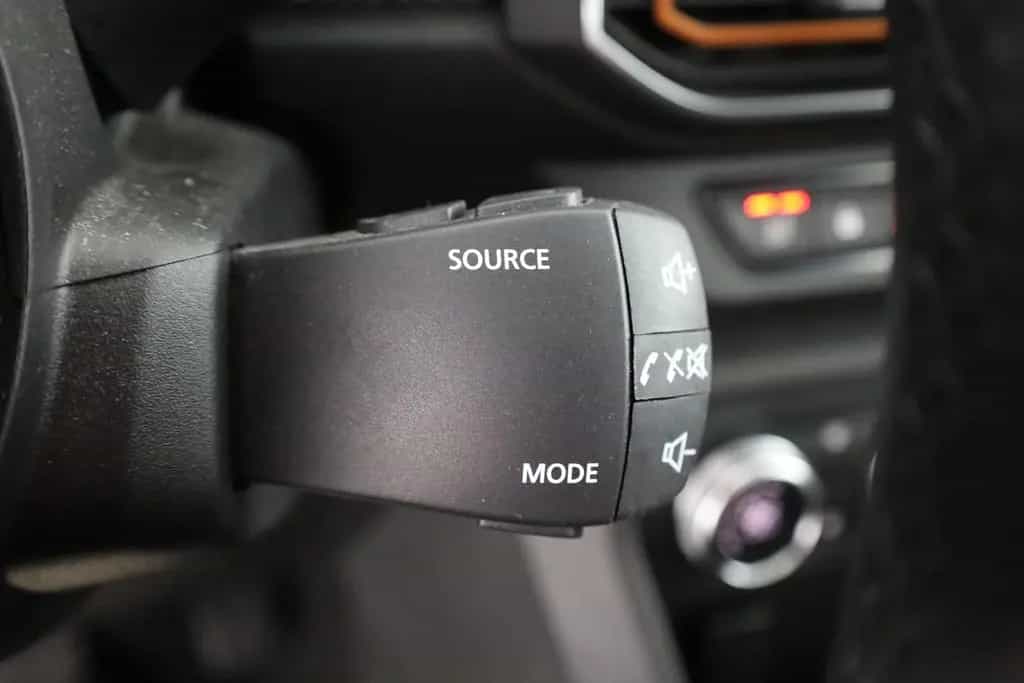 Dacia Sandero Stepway 1.0 TCE Ultimate LED Kamera DAB 01/2023-photo-20