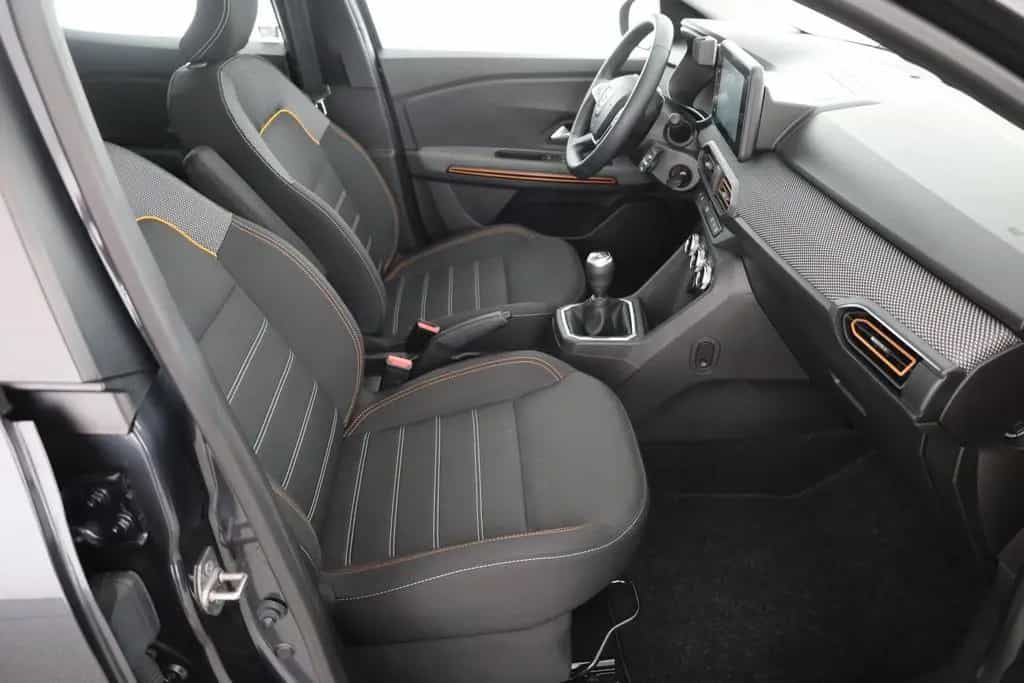 Dacia Sandero Stepway 1.0 TCE Ultimate LED Kamera DAB 01/2023-photo-23