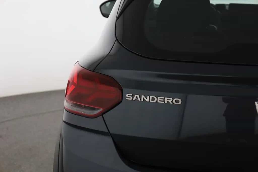 Dacia Sandero Stepway 1.0 TCE Ultimate LED Kamera DAB 01/2023-photo-27