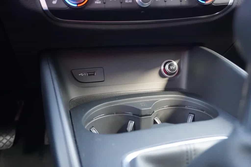 Audi A3 Sportback 1.5 Bi-Xenon Tempomat Sitzheizung 08/2018-photo-27