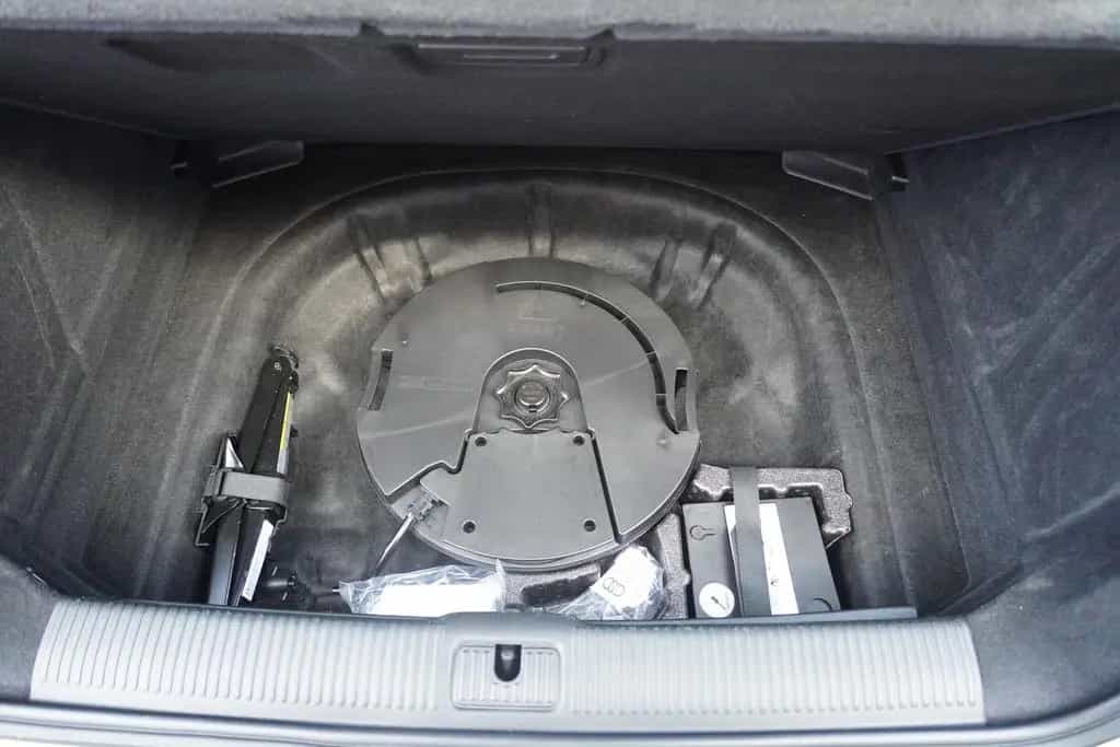 Audi A3 Sportback 1.5 Bi-Xenon Tempomat Sitzheizung 08/2018-photo-32