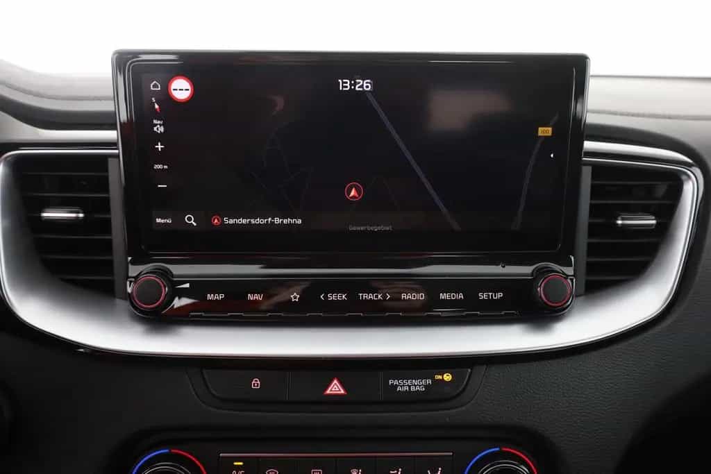Kia Ceed SW 1.5 T-GDI Vision Navi Kamera PDC USB AHK 05/2022-photo-9
