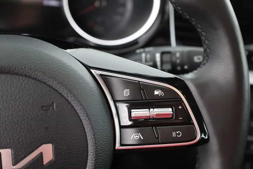 Kia Ceed SW 1.5 T-GDI Vision Navi Kamera PDC USB AHK 05/2022-photo-14