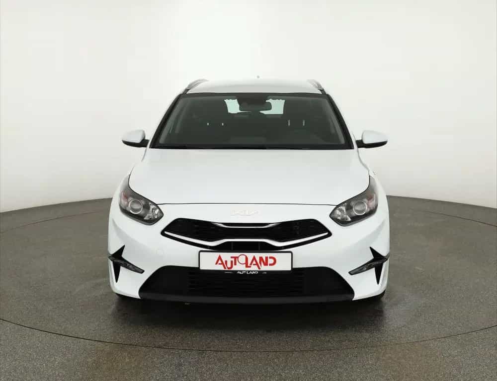 Kia Ceed SW 1.5 T-GDI Vision Navi Kamera PDC USB AHK 05/2022-photo-6