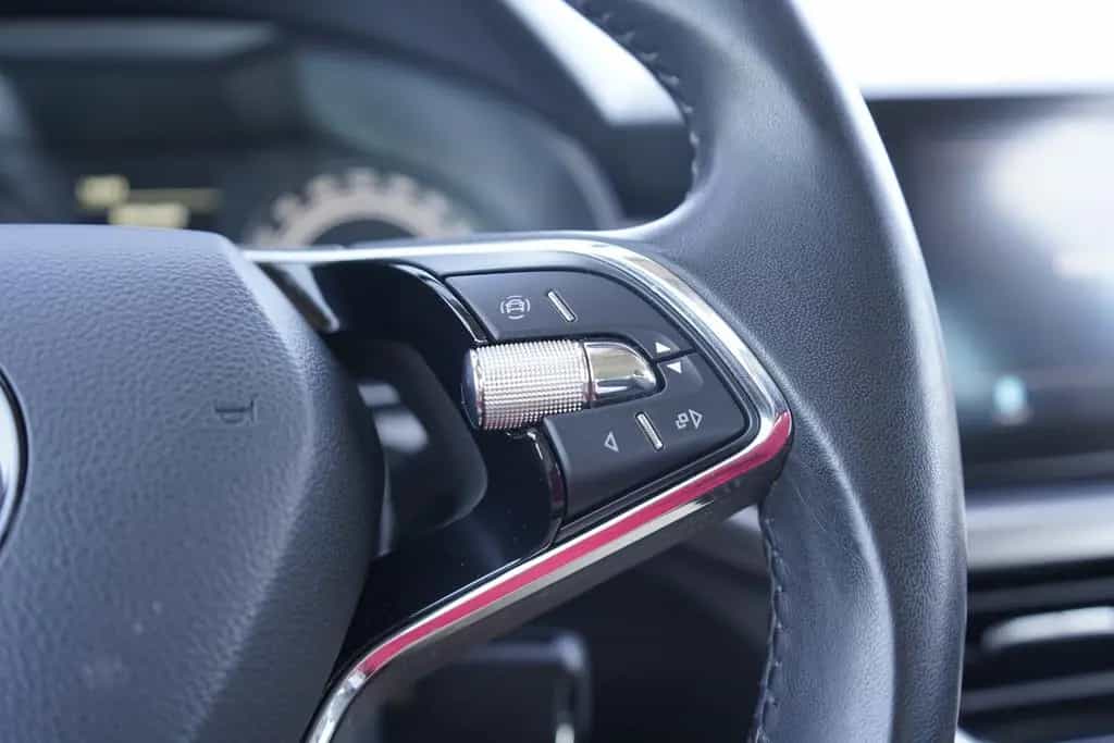 Skoda Kamiq 1.0 TSI Clever LED PDC Sitzheizung DAB USB 07/2021-photo-13