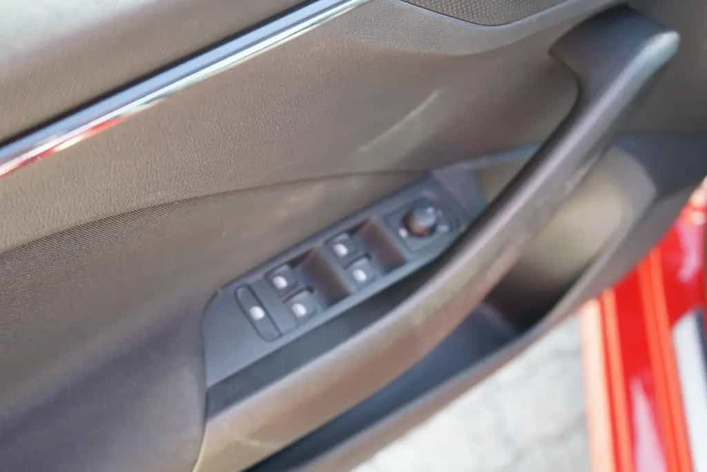 Skoda Kamiq 1.0 TSI Clever LED PDC Sitzheizung DAB USB 07/2021-photo-23