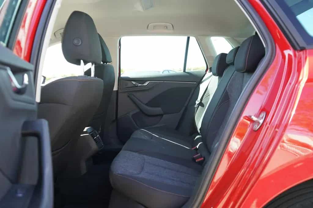 Skoda Kamiq 1.0 TSI Clever LED PDC Sitzheizung DAB USB 07/2021-photo-26