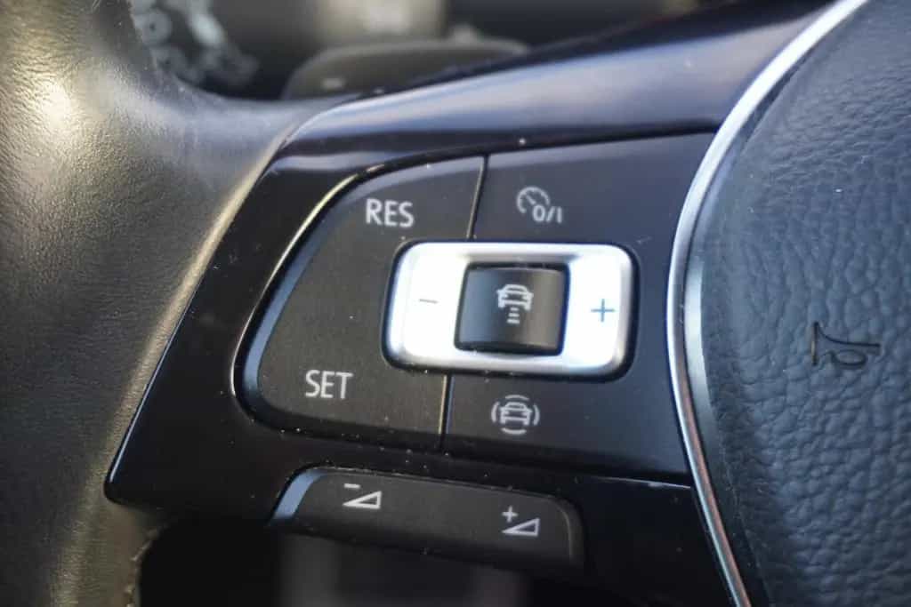 Volkswagen Golf VII 1.5 TSI IQ.DRIVE DSG Navi ACC AHK 04/2019-photo-20