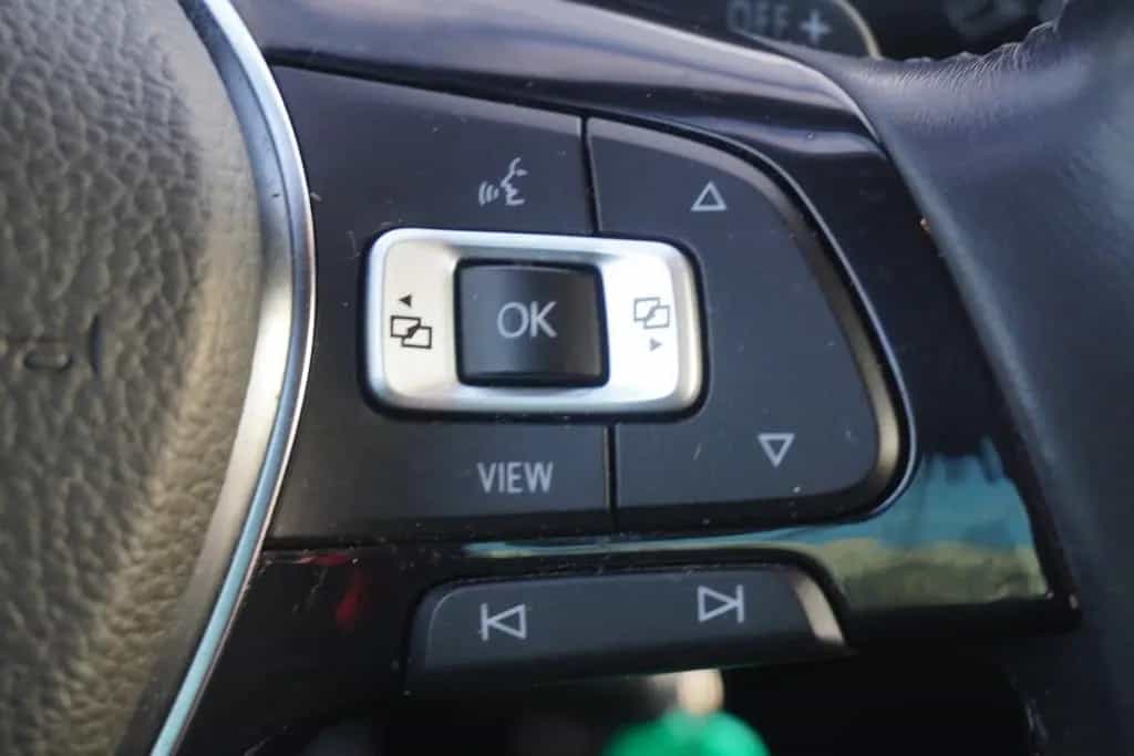 Volkswagen Golf VII 1.5 TSI IQ.DRIVE DSG Navi ACC AHK 04/2019-photo-21
