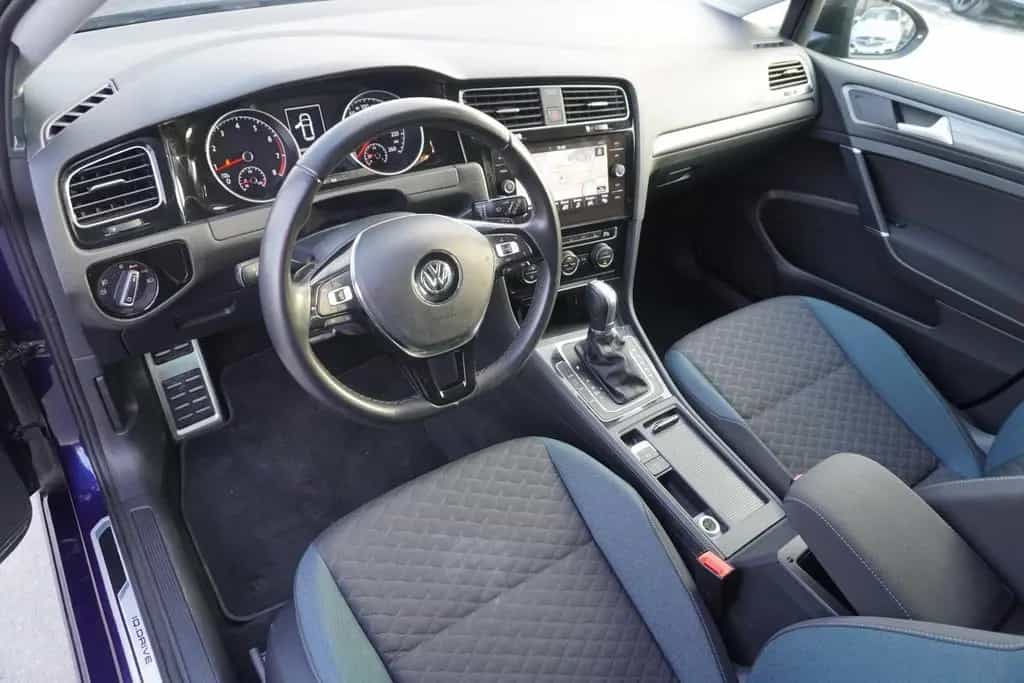 Volkswagen Golf VII 1.5 TSI IQ.DRIVE DSG Navi ACC AHK 04/2019-photo-9