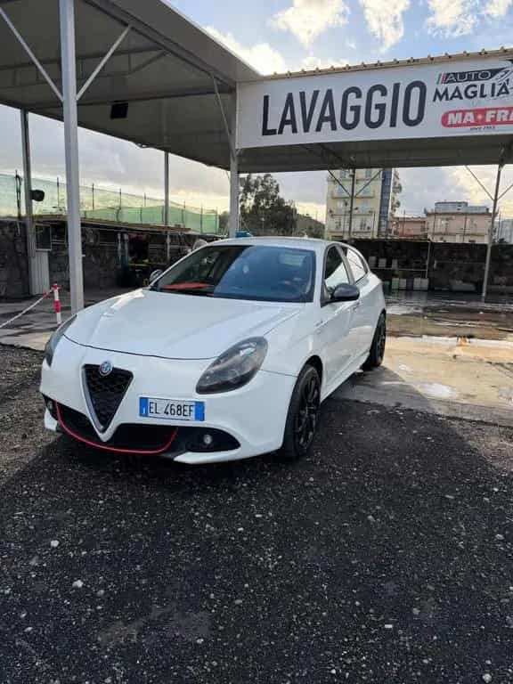 Alfa Romeo Giulietta 1.6 JTDm-2 105 CV 02/2012-photo-0