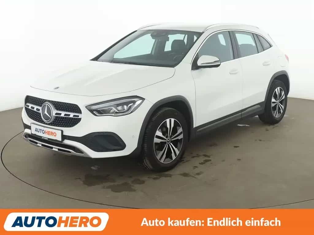 Mercedes-Benz GLA 200 Progressive Aut.*LED*NAVI*TEMPO*CAM*PDC* 03/2020-photo-0