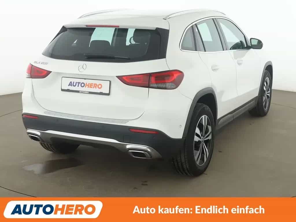 Mercedes-Benz GLA 200 Progressive Aut.*LED*NAVI*TEMPO*CAM*PDC* 03/2020-photo-5